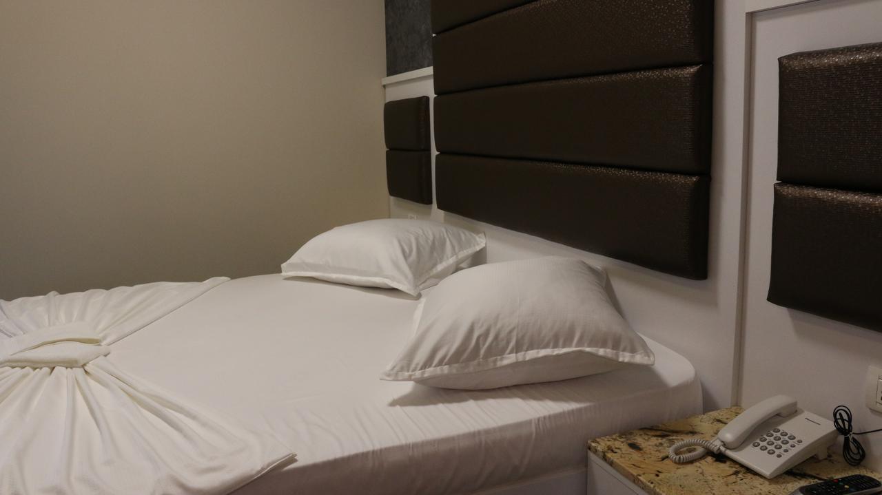Hotel Admiral プリズレン エクステリア 写真